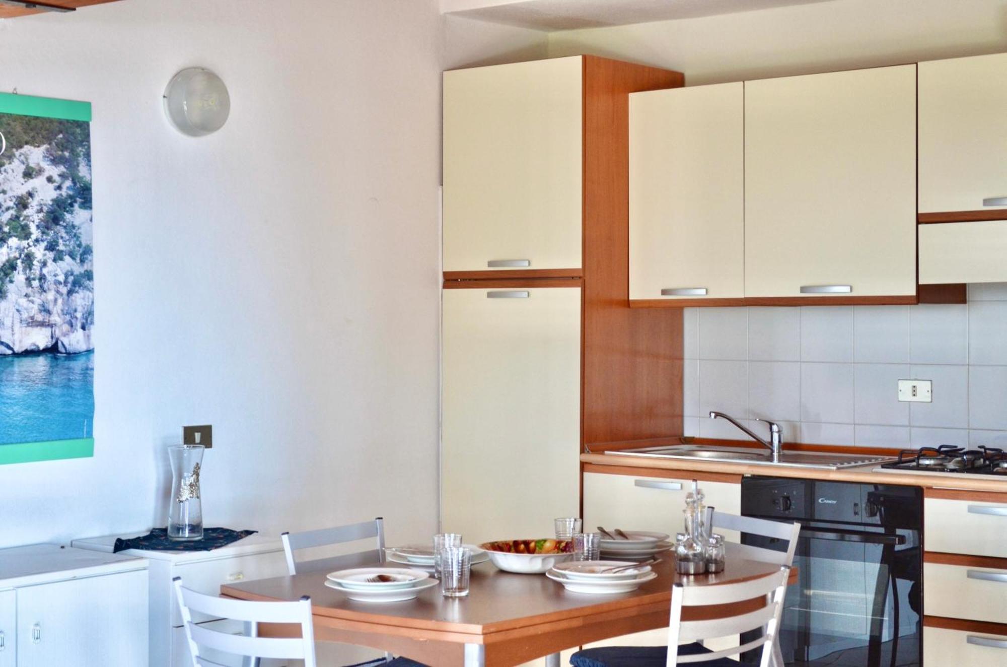 סאן תאודורו Iss Travel, Panoramic Coda Cavallo Cottages - 10 Km From San Teodoro מראה חיצוני תמונה