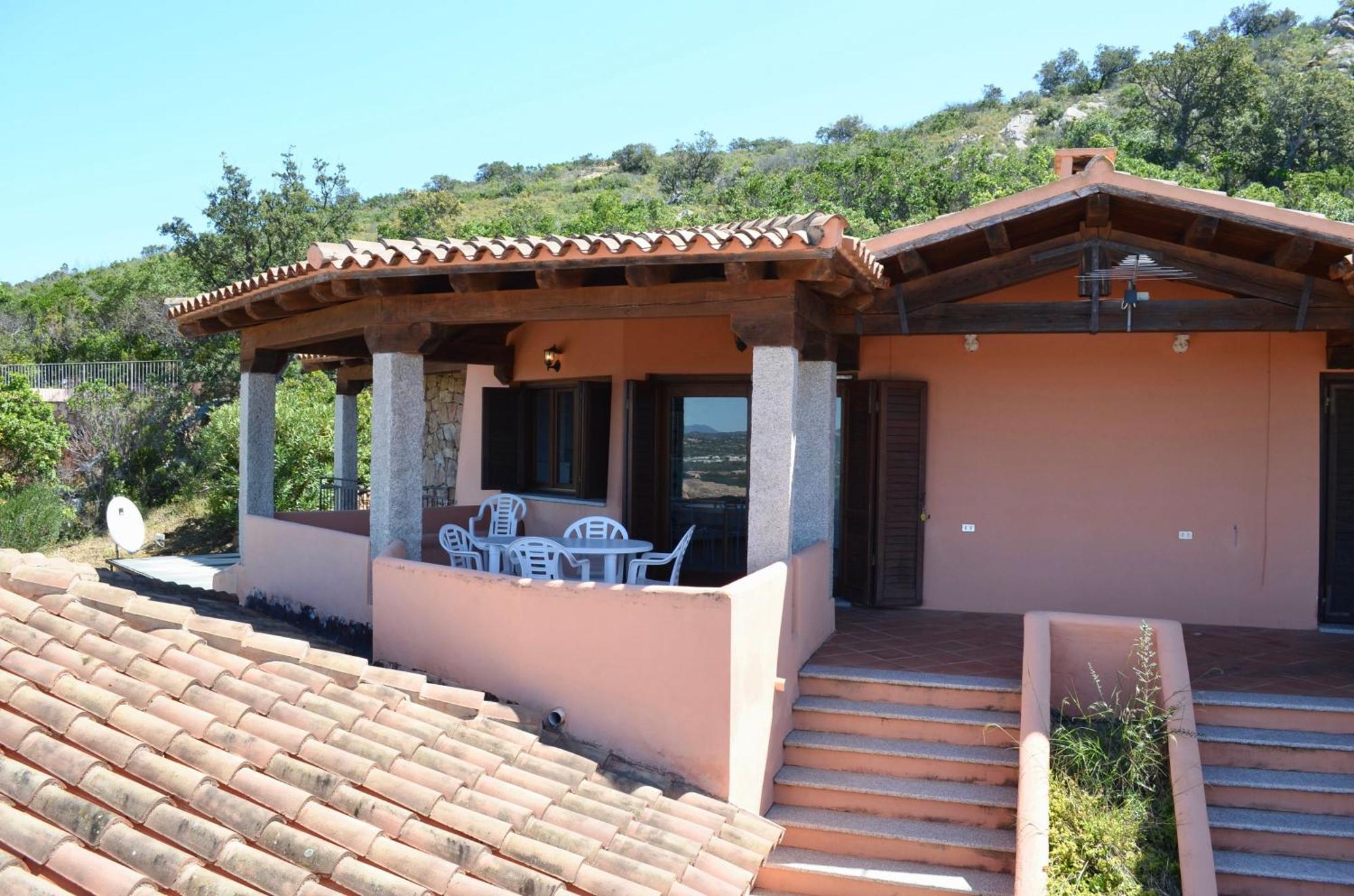 סאן תאודורו Iss Travel, Panoramic Coda Cavallo Cottages - 10 Km From San Teodoro מראה חיצוני תמונה